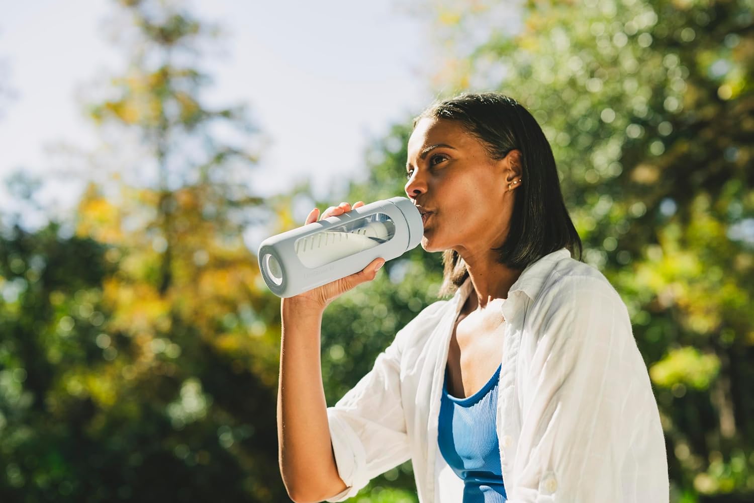 LifeStraw Go — Glass Water Filter Bottle Made from Hand-Blown Glass with Silicone Sleeve for Hydration at Home or on-the-go, 20 oz, Aegean Sea - Image 3