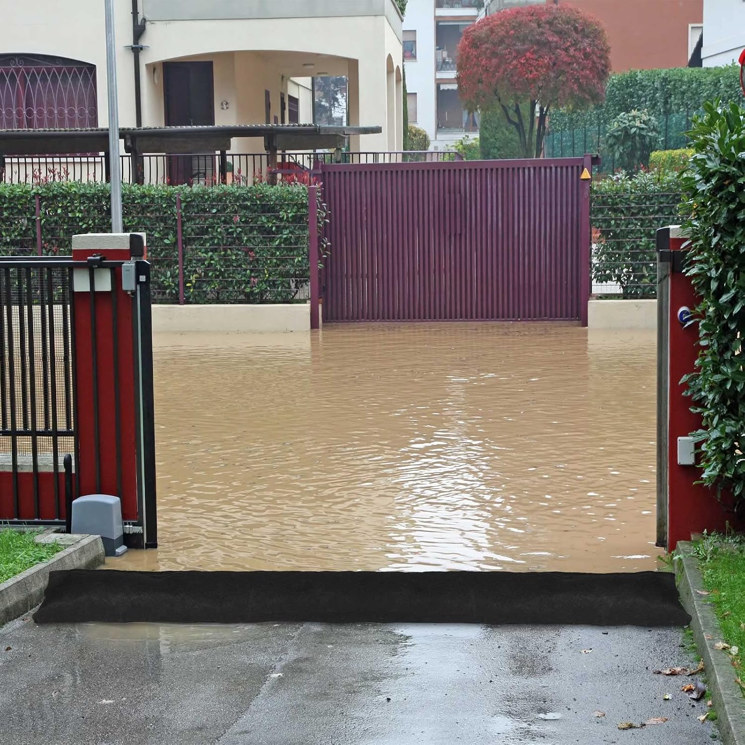 Sabary 5 Pcs Water Barrier 5 ft x 6.5 inch Absorbent Flood Barriers Home Sandless Sand Bags for Flooding Reusable Water Absorber Snake for Rain Hurricane Garage Basement Door (Black) - Image 3